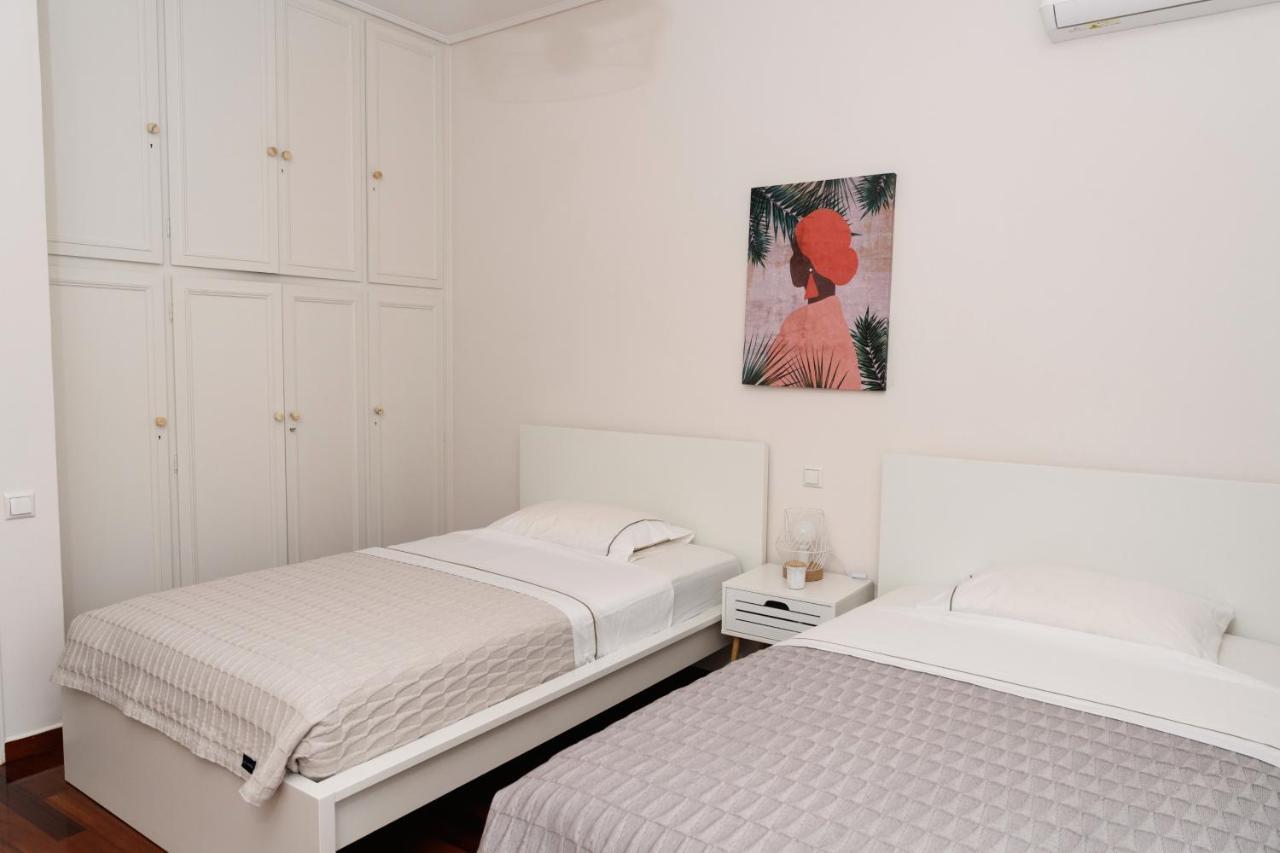 Апартаменты Visum Acropol ,3Br - Private Terrace-Jacuzzi - Amazing View Афины Экстерьер фото